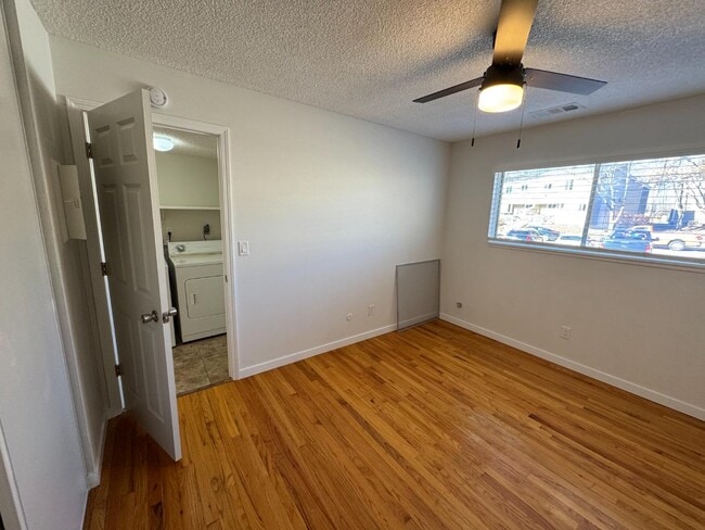 Building Photo - 255 N Michigan St