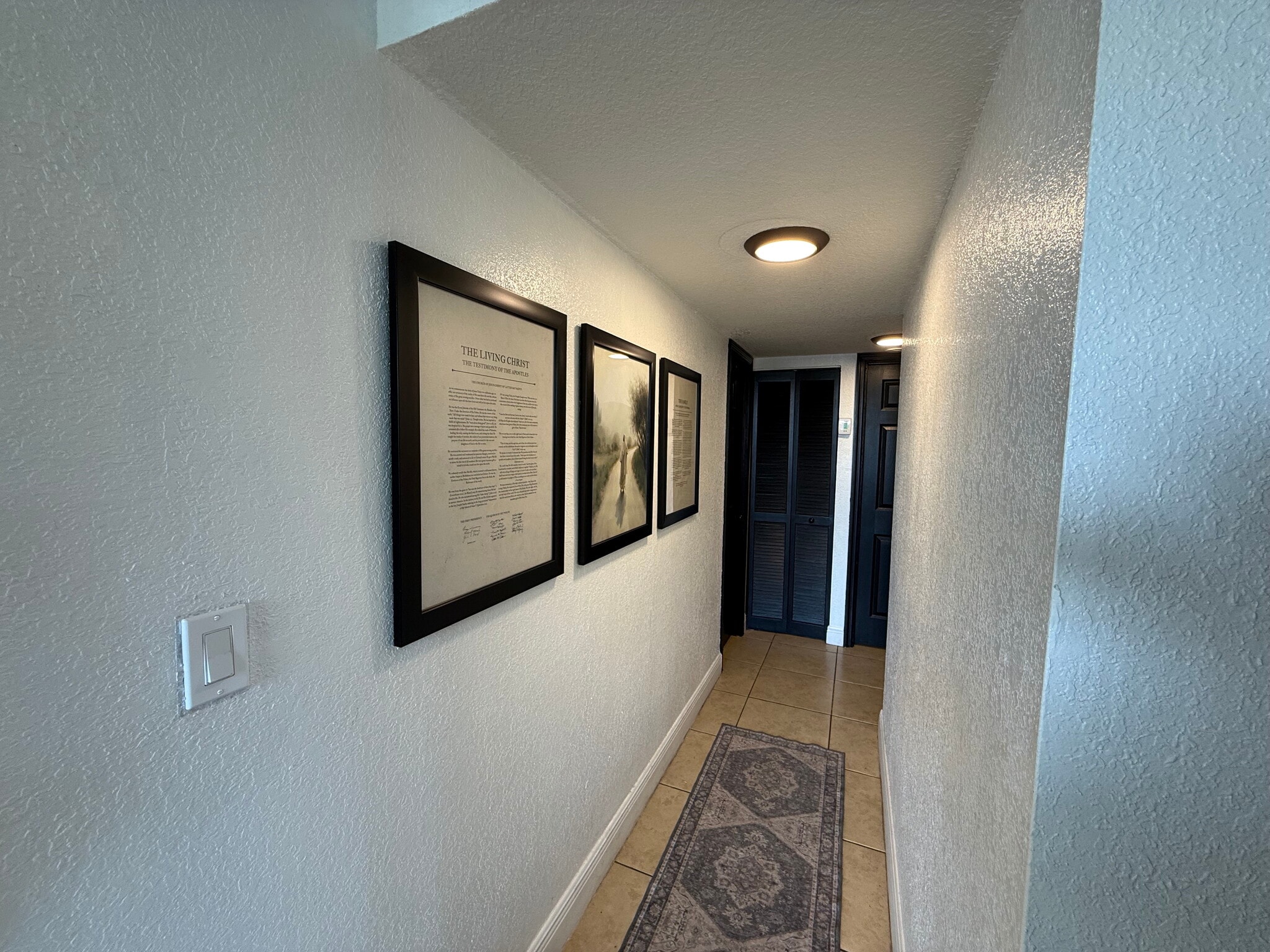 Building Photo - 13100 SW 92nd Ave