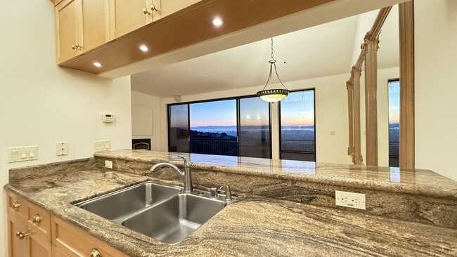 Building Photo - Magnificent Hiller Highlands Townhome with...