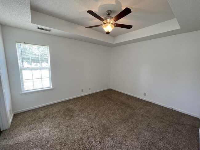 Building Photo - 903 Crystal Bear Trail