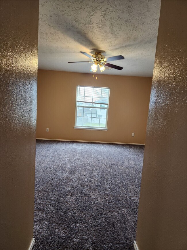 Building Photo - 7346 Cypress Pr Dr