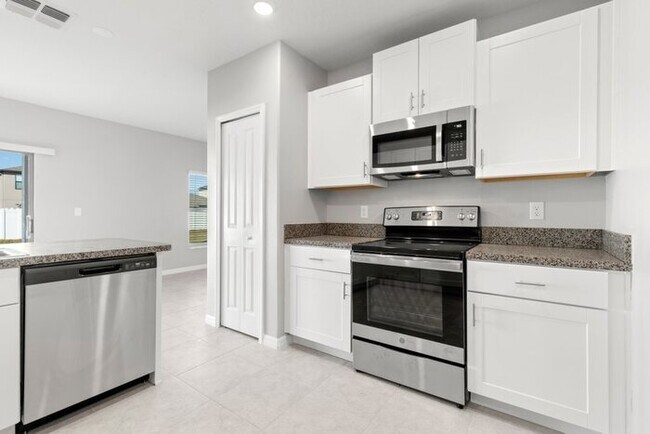 Building Photo - Like New Home For Rent in Touchstone