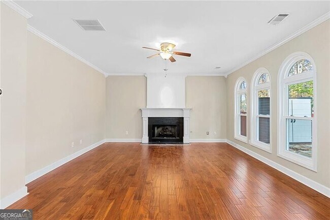 Building Photo - 560 Kimball Crest Ct