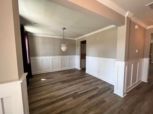 Building Photo - 575 Chatham Ct NW