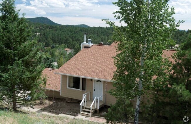 Building Photo - 30378 Appaloosa Dr