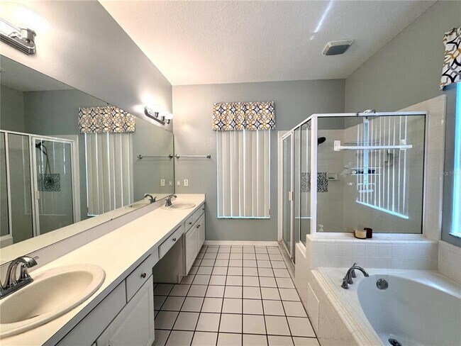 Building Photo - 107 Nandina Terrace