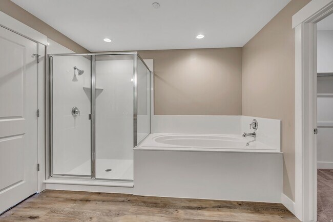 Building Photo - 1225 Wolf Hollow Ln