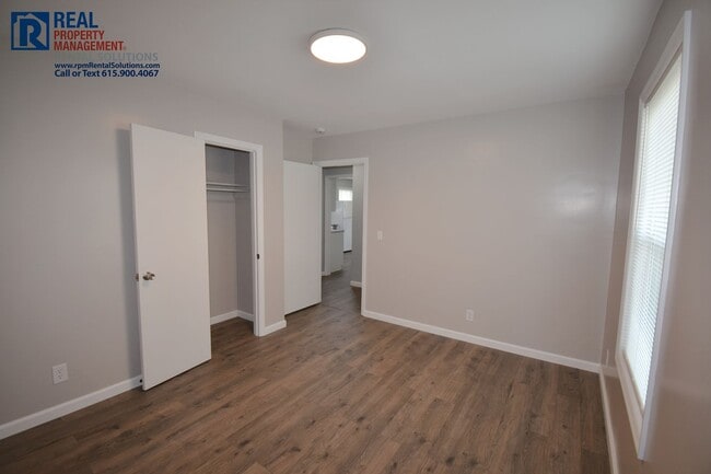 Building Photo - 401 Dunnaway St