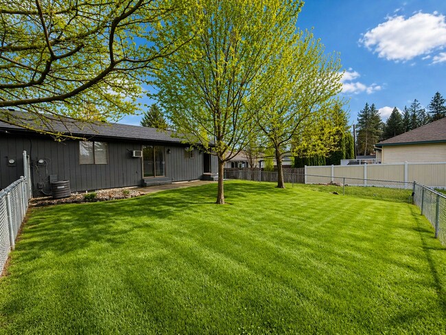 Building Photo - 12421 N Ruby Rd