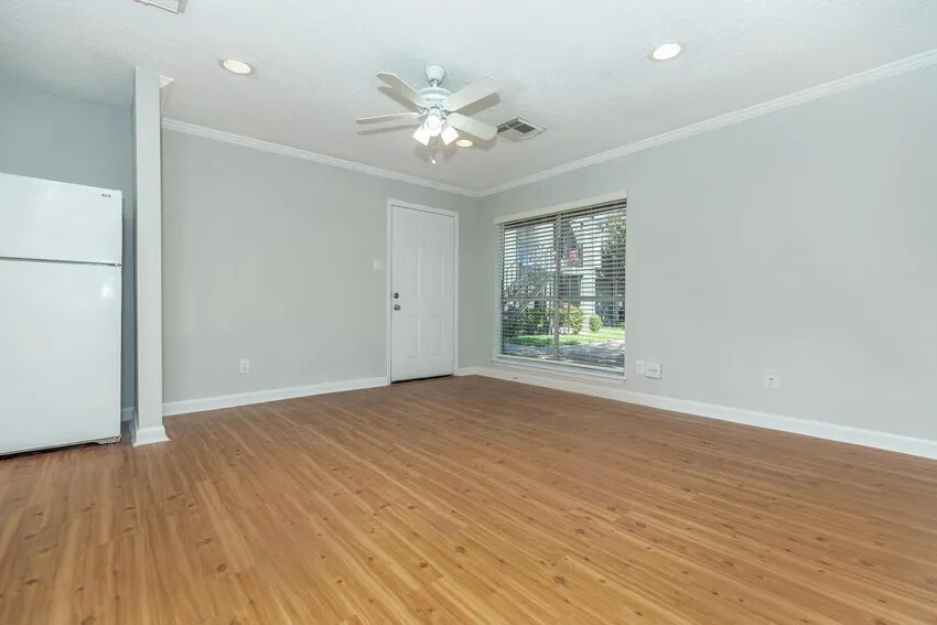 media.apts247 (9).png - Galleria Flats Apartments