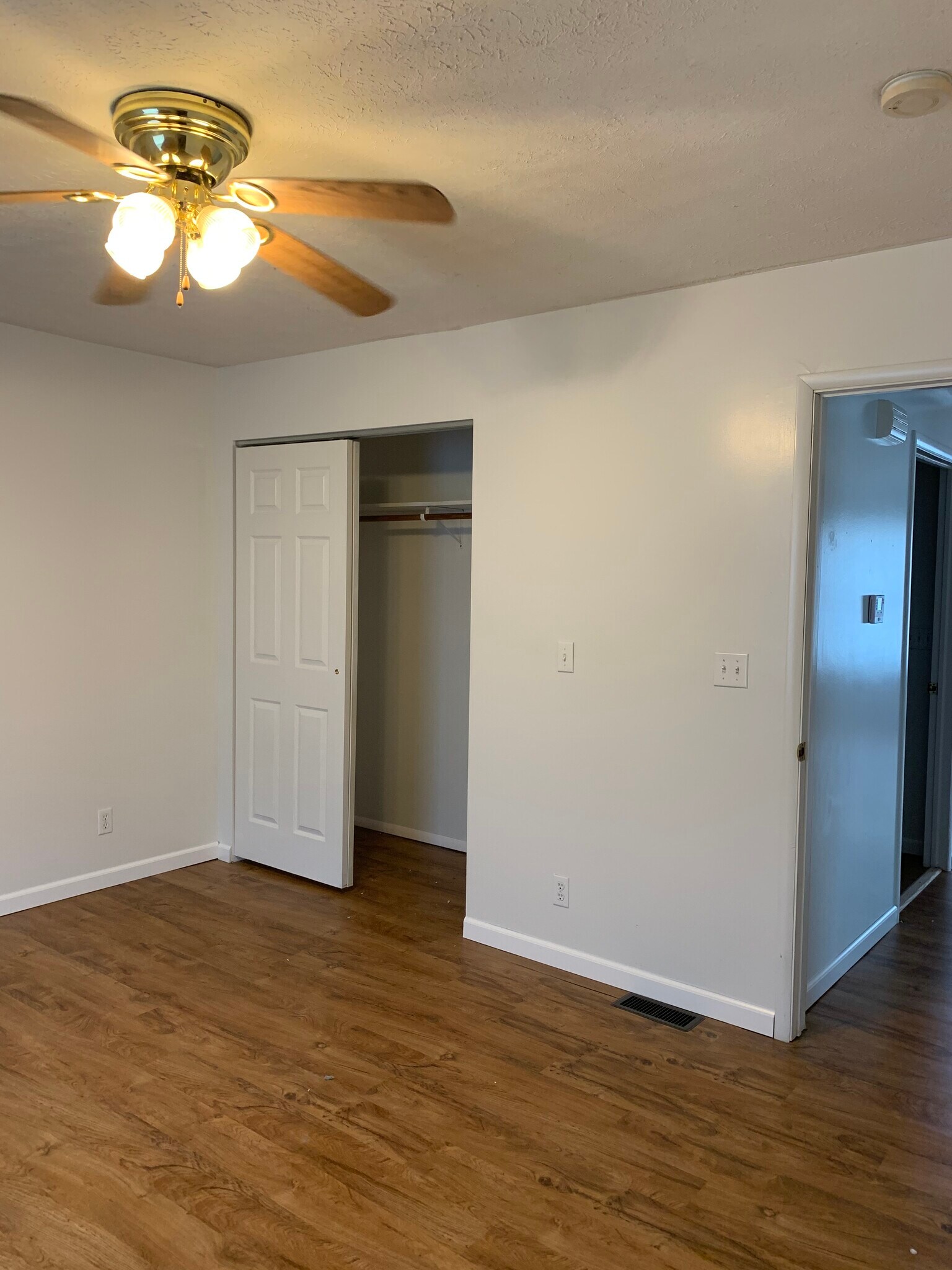 Bedroom - 225 Railroad St