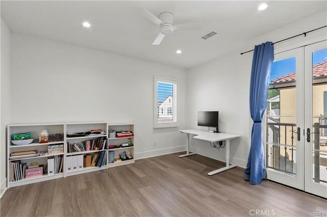 Building Photo - 112 Vigna