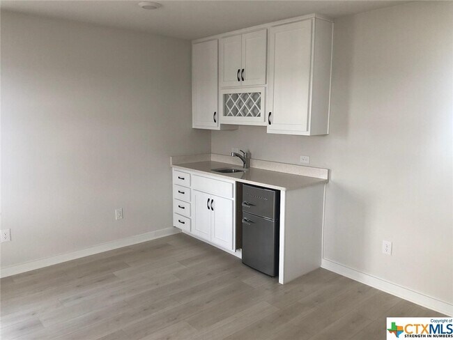 Building Photo - 346 Garner Dr