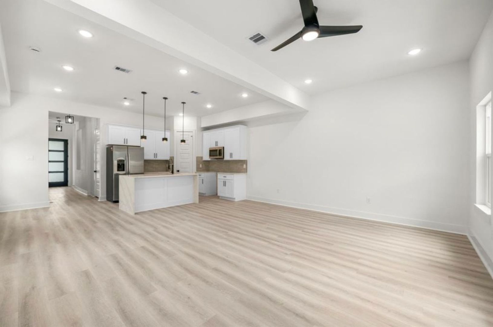 Building Photo - 4937 Southwind St