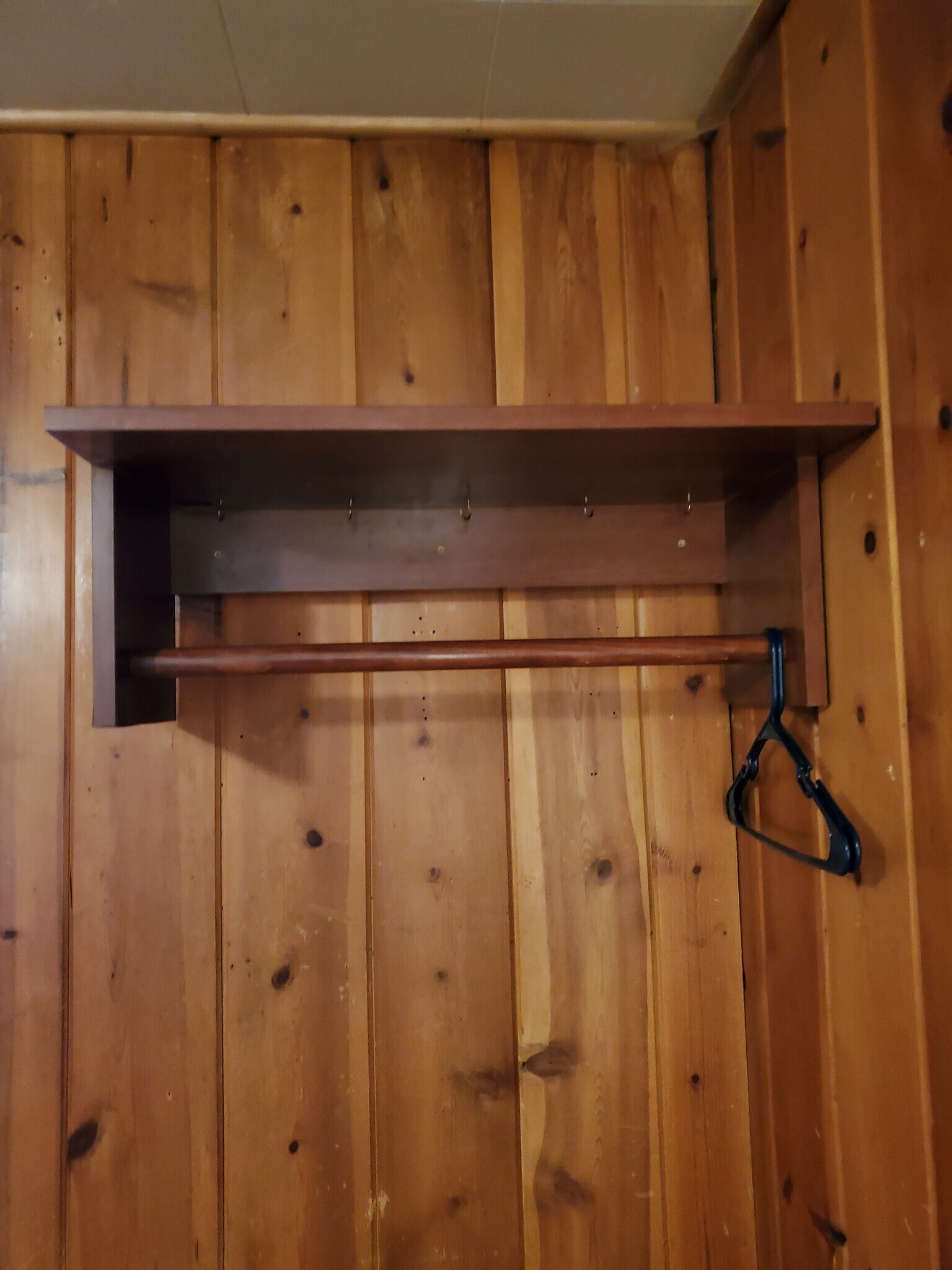 Building Photo - 10370 Ute Pass Ave