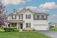 Building Photo - 16W674 Hawthorne Ct