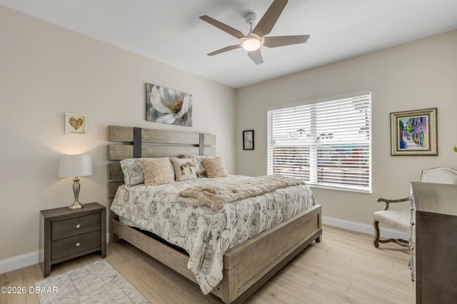 Building Photo - 646 S Pine St