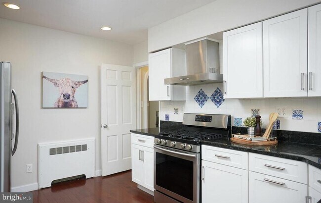 Building Photo - 4515 29th St NW