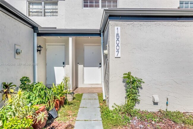 Building Photo - 15007 SW 80th Terrace