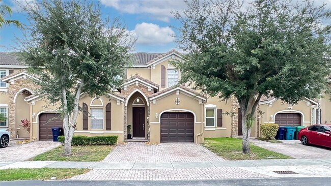 Building Photo - 15323 SW 9th Way
