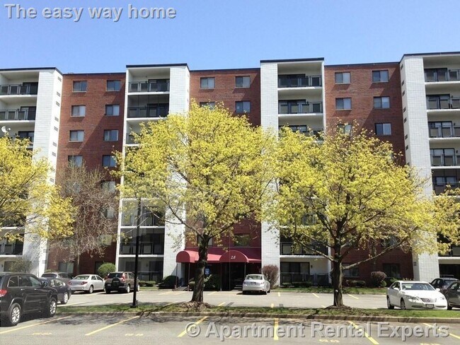 Building Photo - 28 9th St