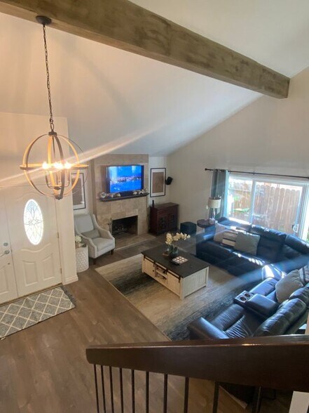 Building Photo - 26491 Fresno Dr