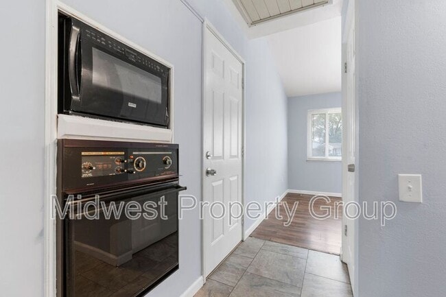 Building Photo - 1470 Whirlaway Dr