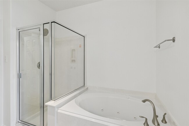 Building Photo - 82 W Twinvale Loop