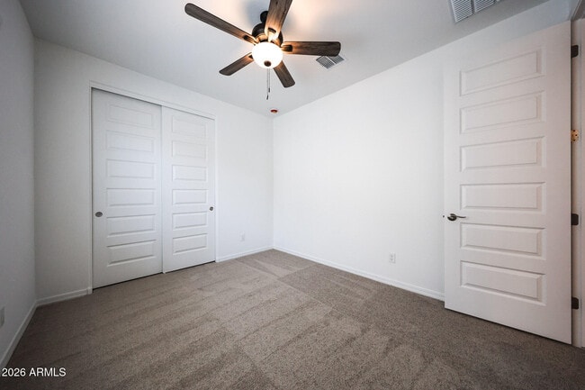 Building Photo - 7695 W Smoketree Dr