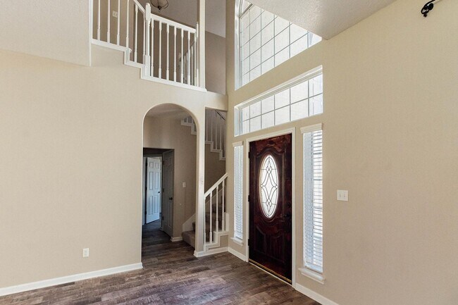 Building Photo - 27210 Afton Way