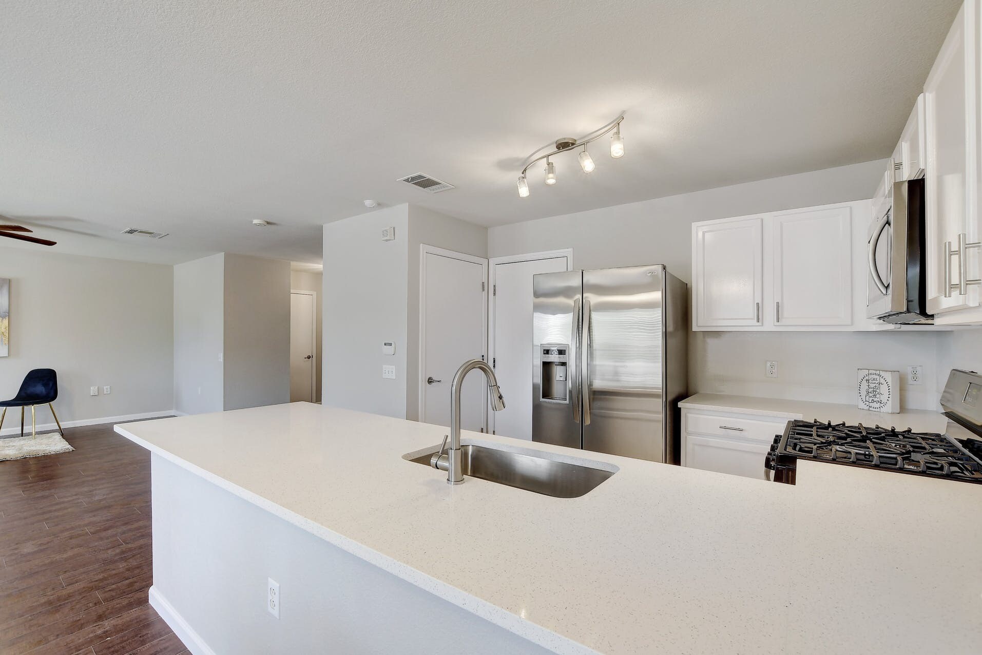 Building Photo - 5713 Abby Ann Ln