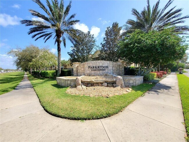 Building Photo - 3491 Parkridge Cir