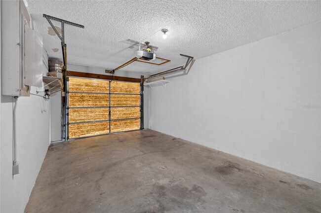 Building Photo - 6243 Florida Ave