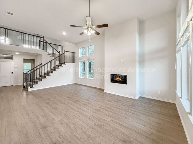 Building Photo - 2021 Ozark Hls Ln