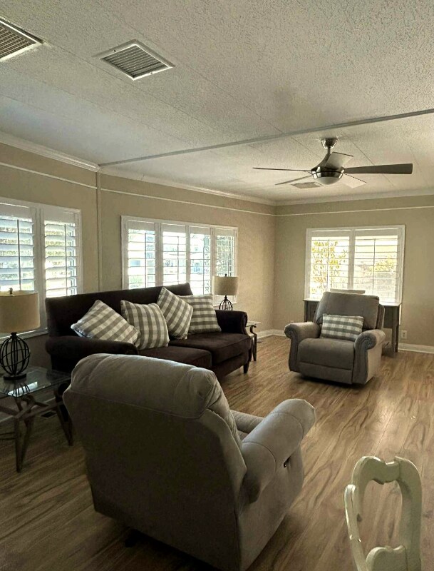 Building Photo - 39281 Palm Greens Pkwy