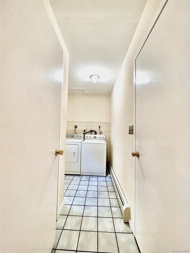 Building Photo - 15 Evon Ct