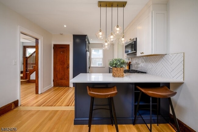 Building Photo - 160 Clairmont Terrace
