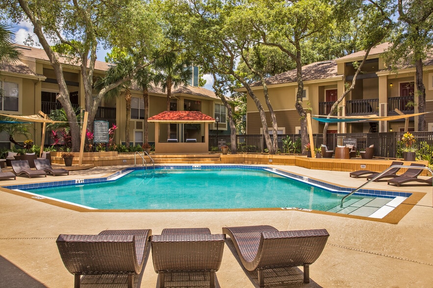 Park East 2020 E Bearss Ave Tampa FL 33613 Apartment Finder