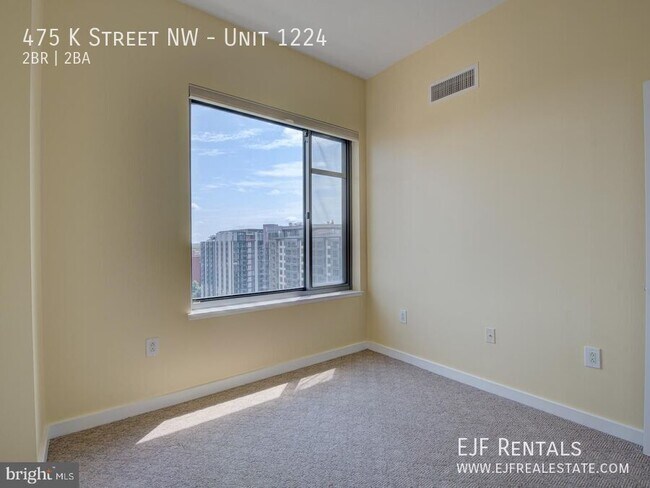 Building Photo - 475 K St NW