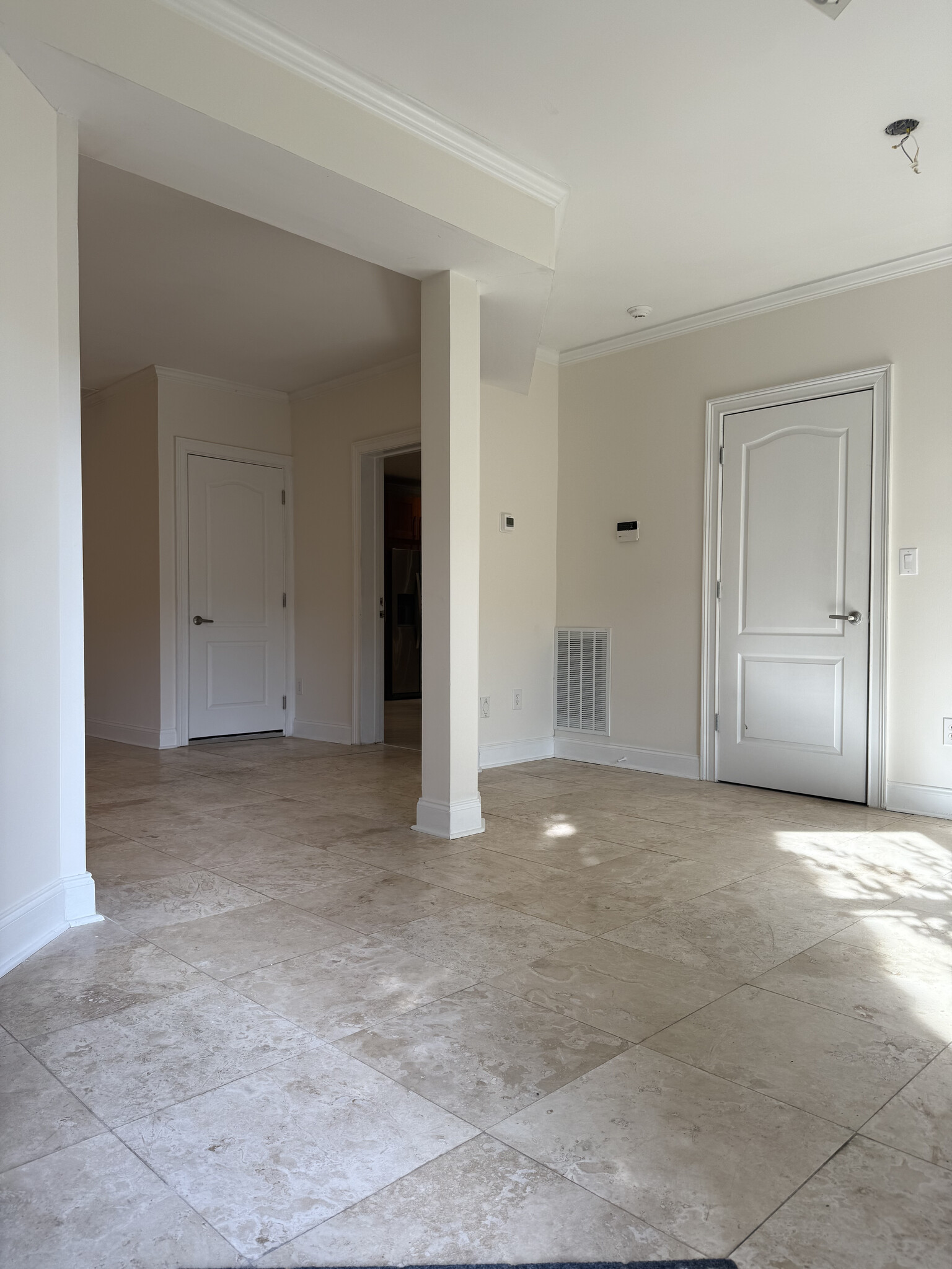 Building Photo - 3930 Paper Mill Rd SE