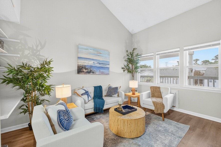 Building Photo - Lofts of Wilmington