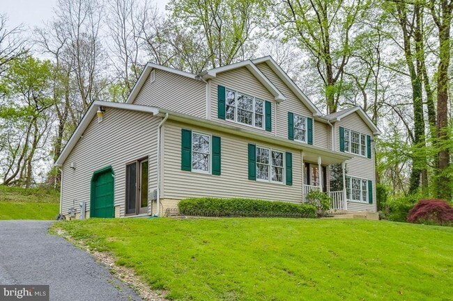 Building Photo - 4720 Ilchester Rd