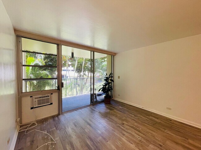 Building Photo - Partly Furnished 2-bedroom, 2-bath condo a...