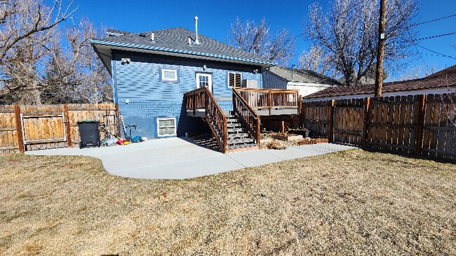 Building Photo - 1007 W 29th St