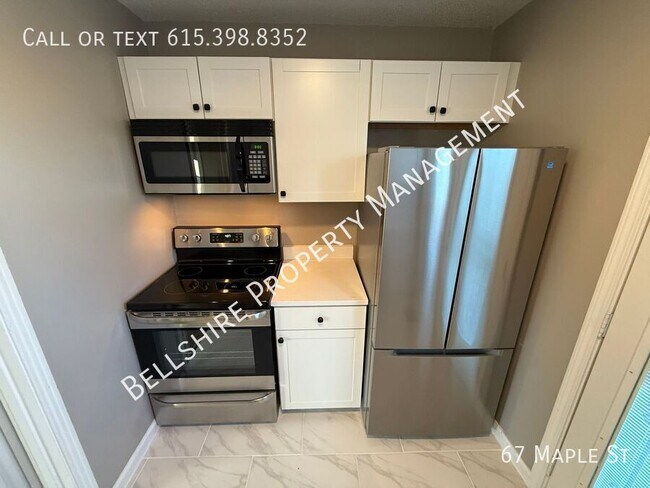 Building Photo - 67 Maple St