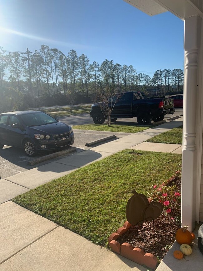 Building Photo - Townhome in Havelock