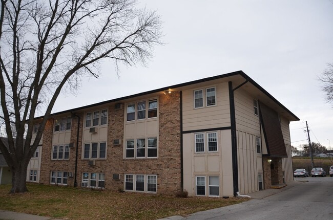 Building Photo - 820 Lyon Street Apartments