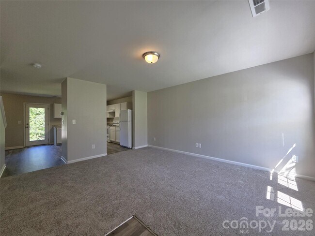 Building Photo - 1127 Oswald T Dr