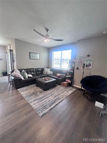 Building Photo - 4202 Fox Grove Dr