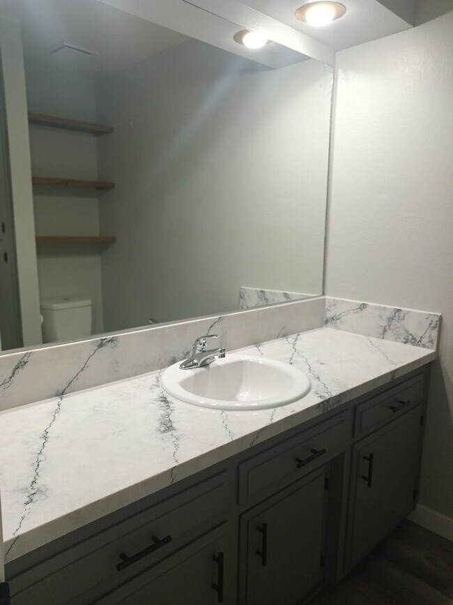 Building Photo - Desirable Two-Story Condo in the North East